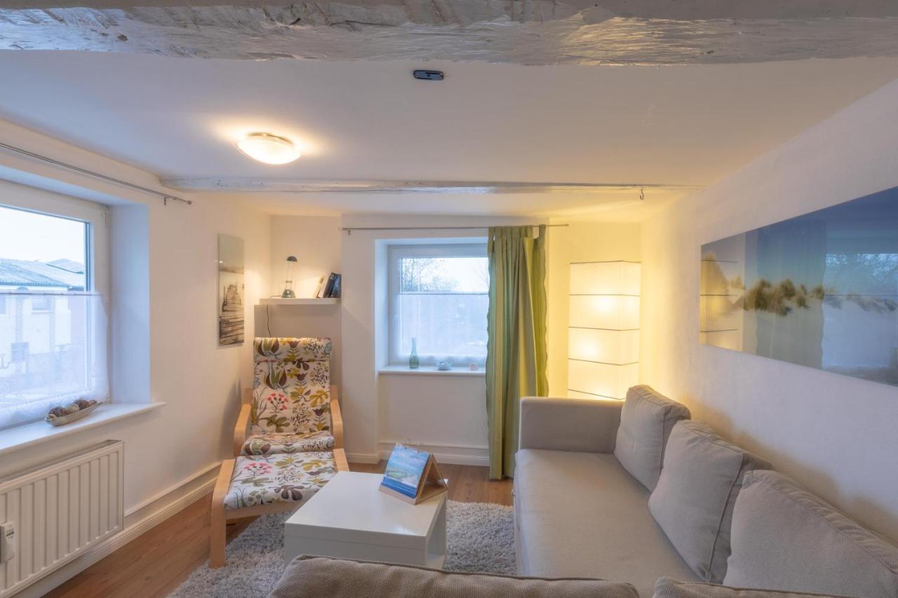 Apartmenthaus Toenning Kleine Kajuete Экстерьер фото
